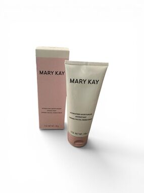 Mary Kay Hydrating Moisturizer New